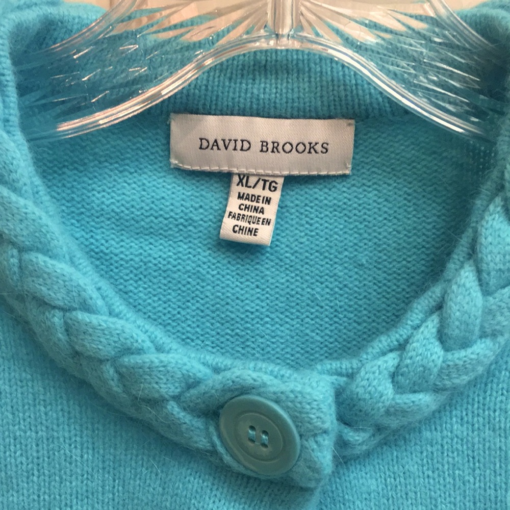 NWOT “David Brooks” Cropped Braided Detail Sweater - Picture 3 of 9